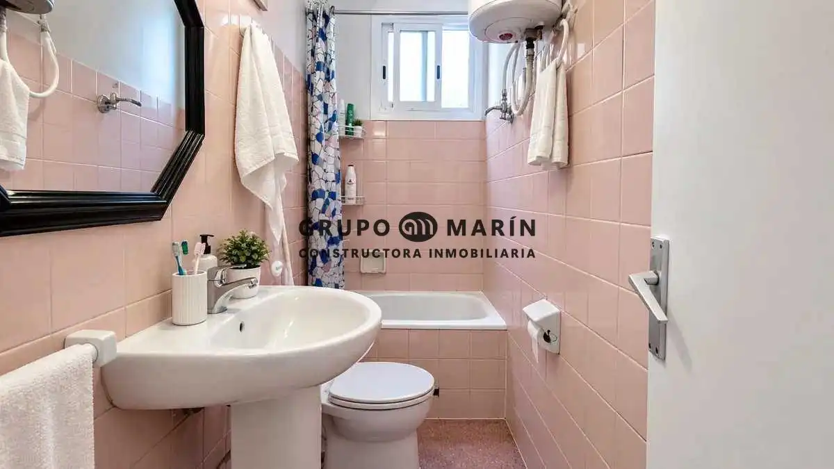 Baño de Piso en venta en Blanes con Terraza