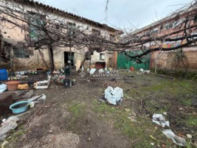 Casa-chalet en Venta en Torrelaguna