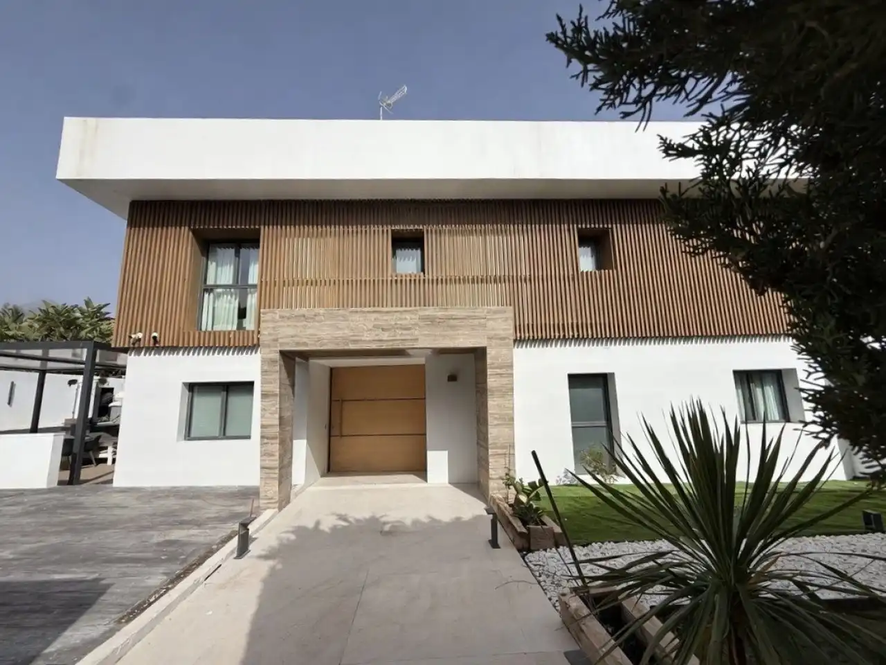 Chalet con terraza en venta en Nueva Andalucía, imagen 3