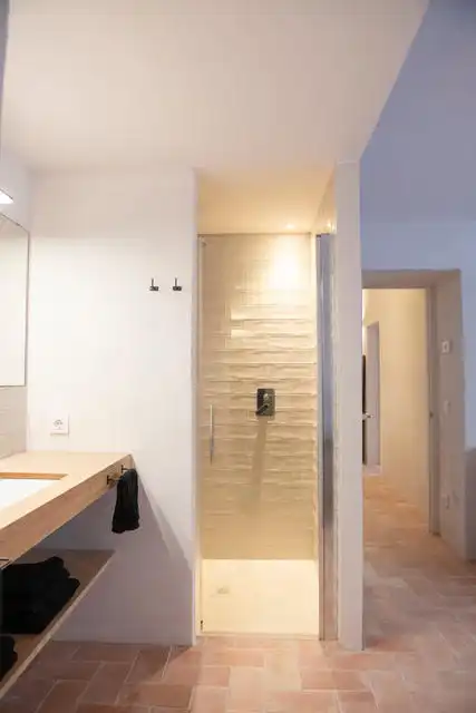 Bathroom of Flat for rent in Girona  with Heating, Terrace and Furnished
