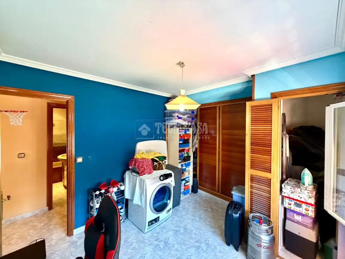 Piso en venta en Marchamalo con Calefacción y Terraza
