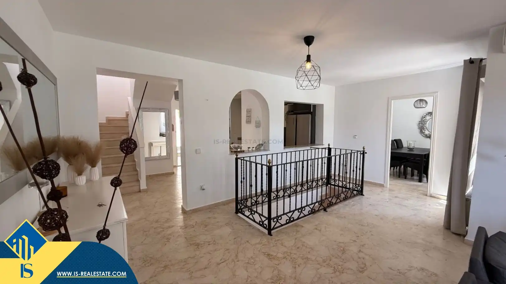 Casa o xalet en venda en Orihuela amb Jardí privat, Terrassa i Moblat