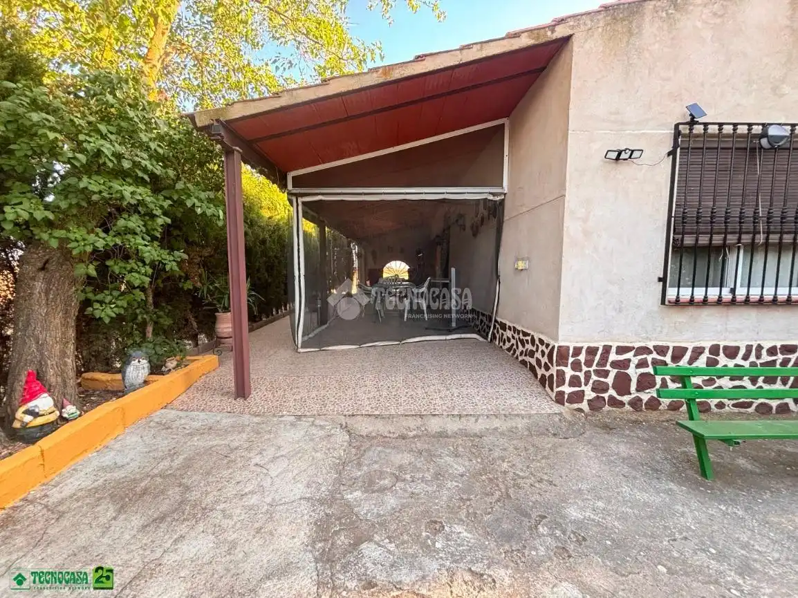 Vista exterior de Finca rústica en venta en Manzanares con Aire acondicionado