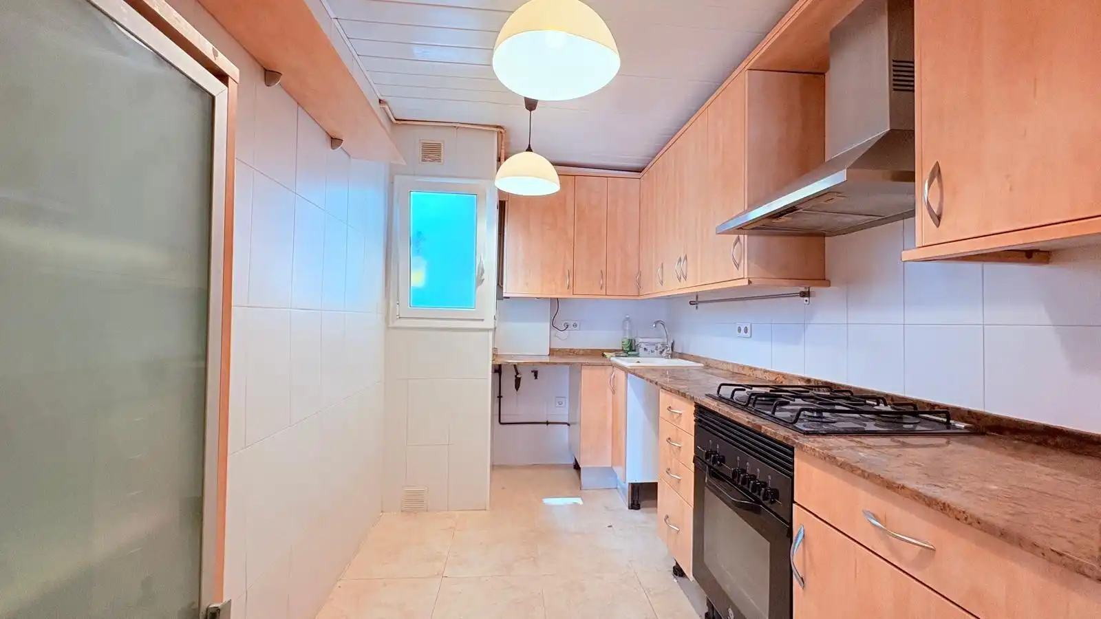 Cocina de Piso en venta en Castellar del Vallès con Calefacción y Terraza