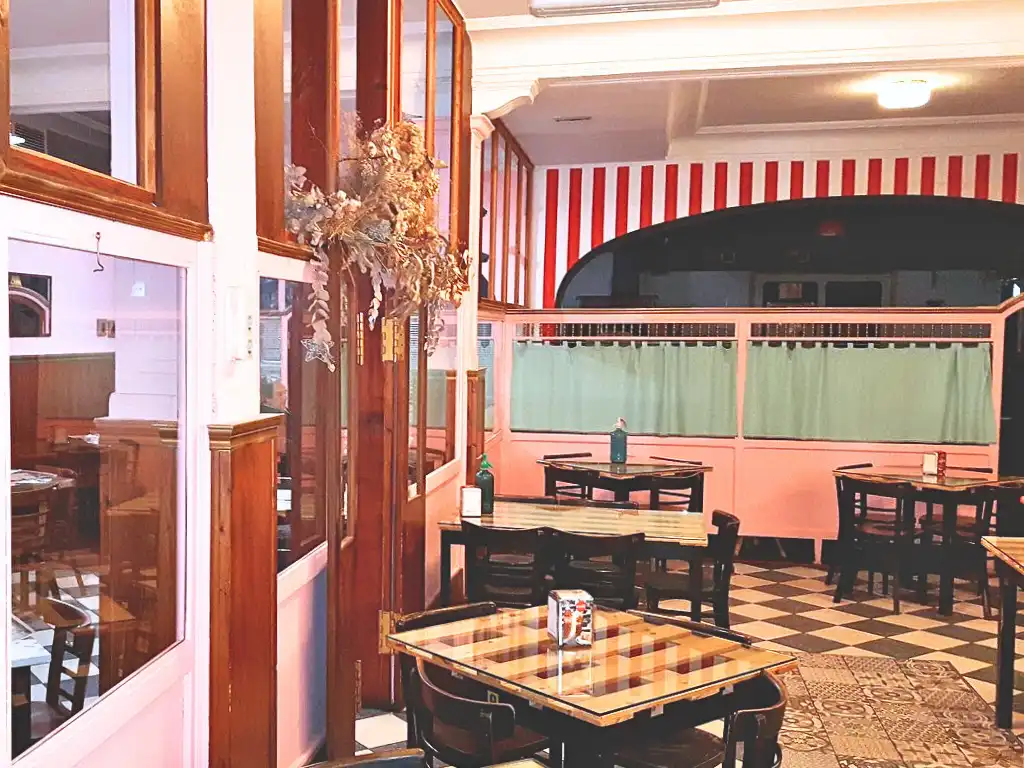 Geschaftsraum zur Miete in Zaragoza mit Parkett und Terrasse