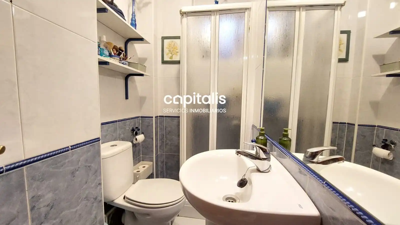 Badezimmer von Wohnung zum Verkauf in Madrid mit Klimaanlage, Heizung und Abstellraum