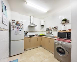 Kitchen of Flat for sale in  Valencia Capital  with Air Conditioner