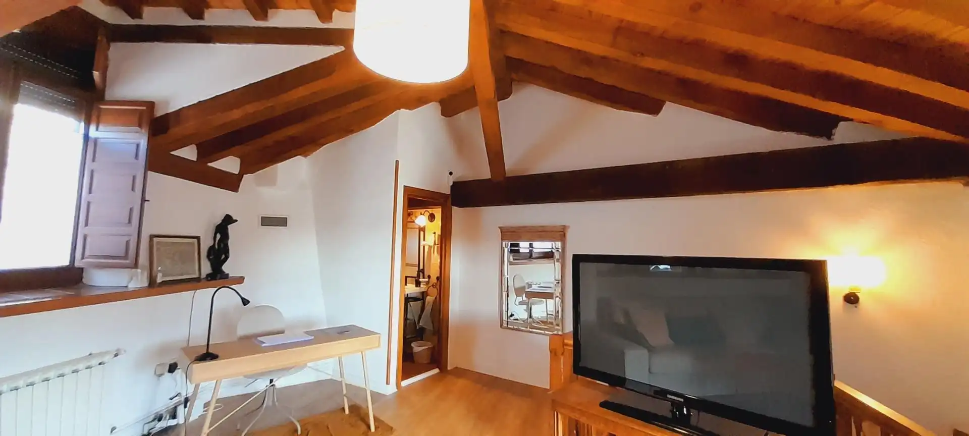 Sala d'estar de Finca rústica en venda en Turégano amb Calefacció, Jardí privat i Terrassa