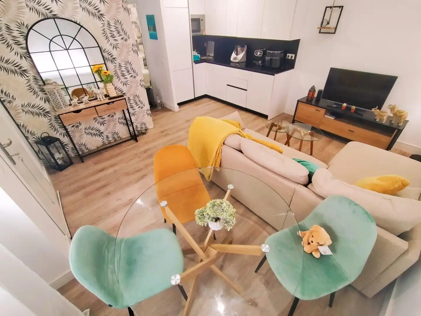 Sala d'estar de Pis en venda en Málaga amb Aire condicionat, Jardí privat i Moblat