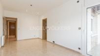 Apartament en venda en Sant Boi de Llobregat amb Aire condicionat i Balcó