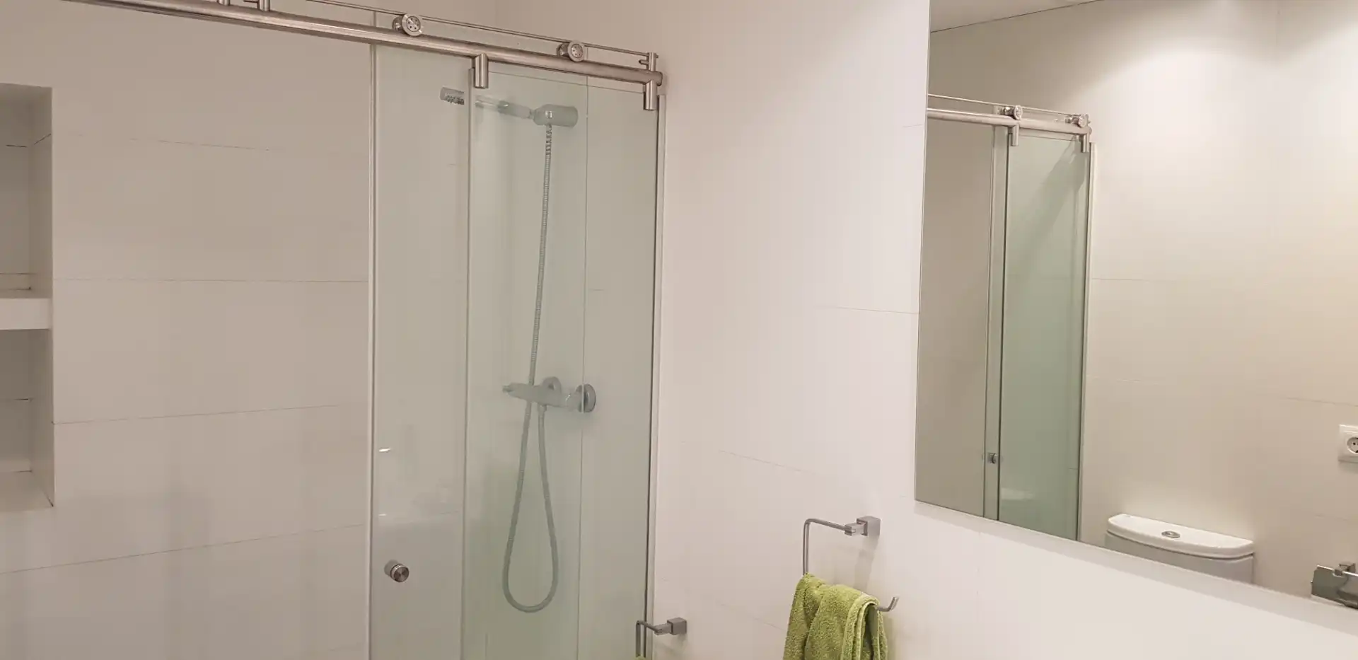 Bathroom of Houses for sale in Manises  with Air Conditioner, Heating and Terrace