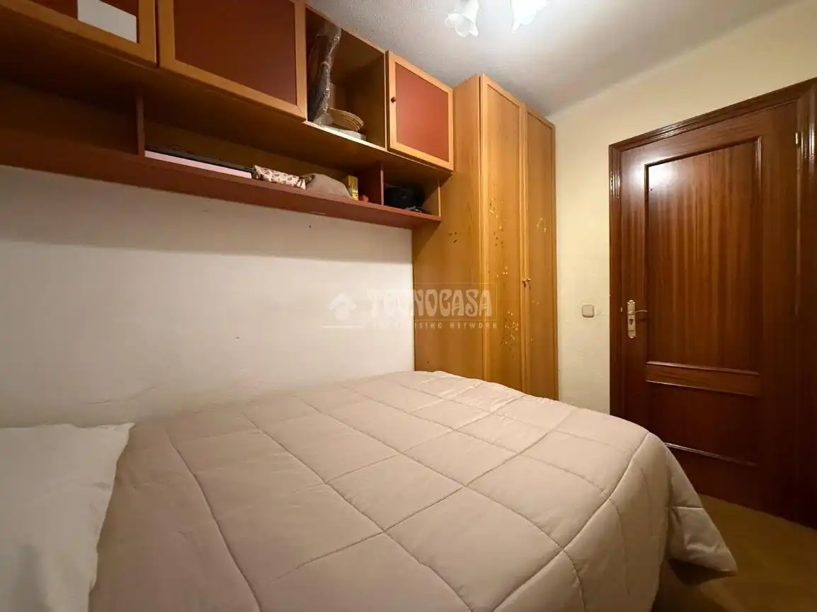 Habitación de Piso en venta en Madrid con Aire acondicionado y Calefacción
