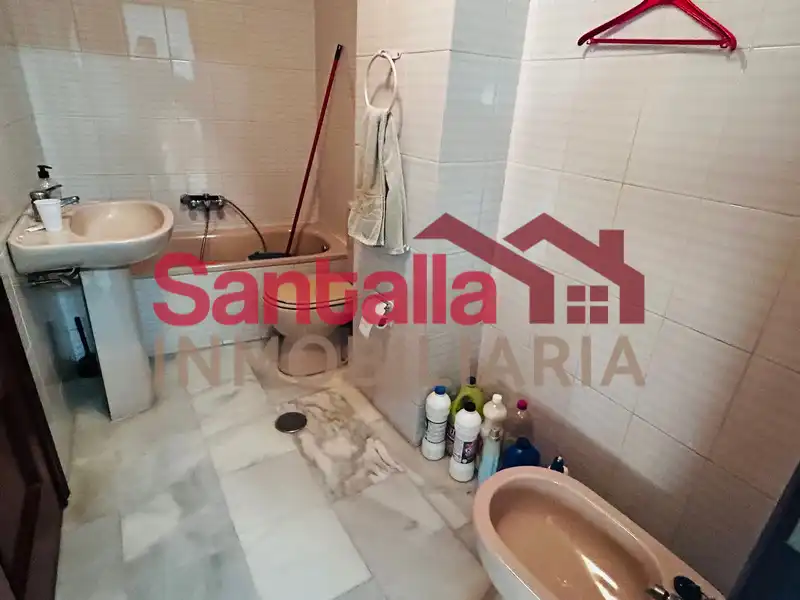 Bathroom of Flat for sale in Almuñécar  with Air Conditioner