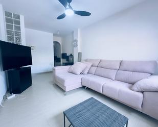 Living room of Flat to rent in Roquetas de Mar