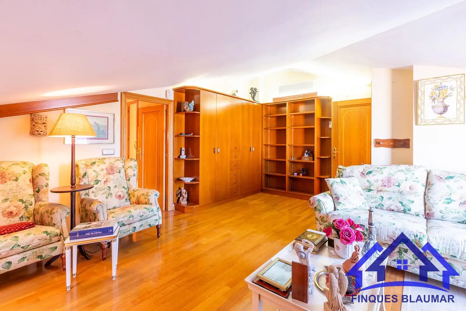 Sala de estar de Ático en venta en Arenys de Mar con Aire acondicionado, Calefacción y Terraza