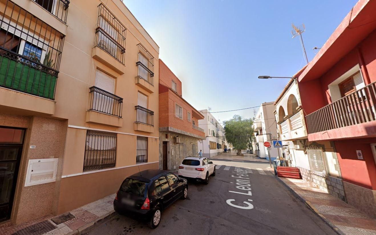 Piso en venta en  LEON FELIPE(R), 15, Roquetas Pueblo