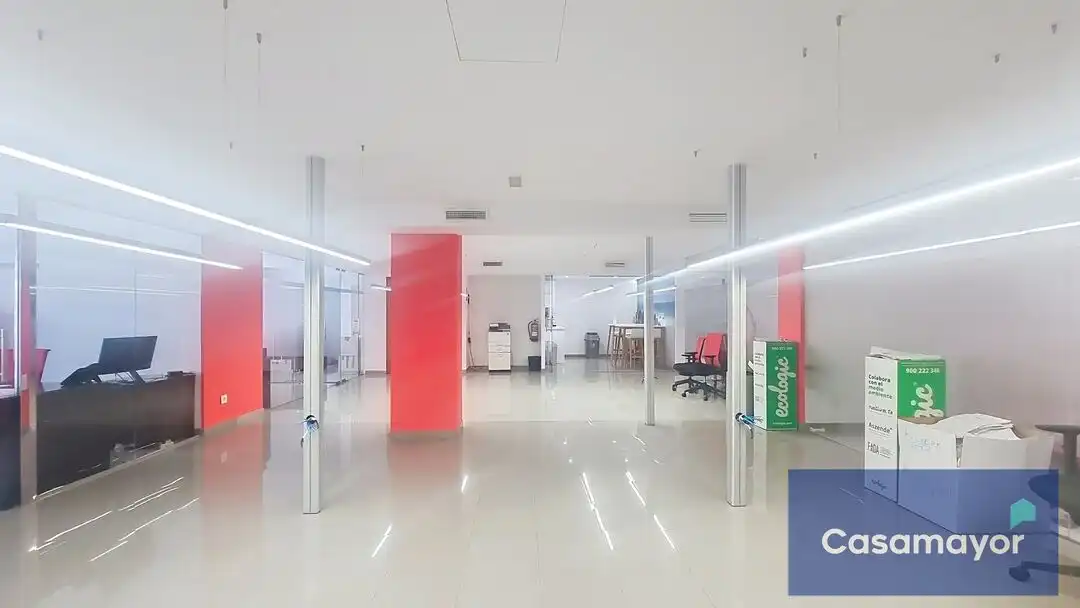 Oficina amb ascensor en venda a Avenida Alfonso El Sabio, imagen 2
