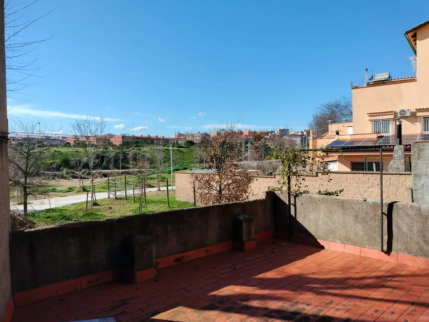 Jardí de Casa adosada en venda en Sabadell amb Terrassa