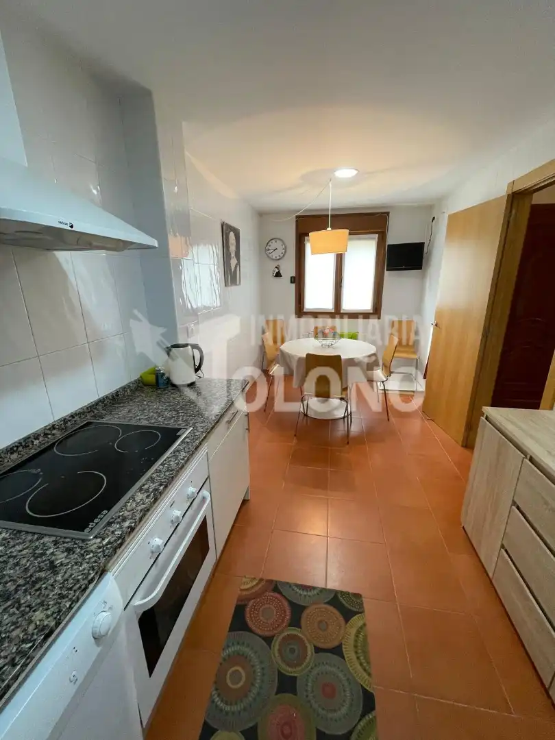 Cocina de Casa o chalet en venta en Leiva con Calefacción, Jardín privado y Parquet