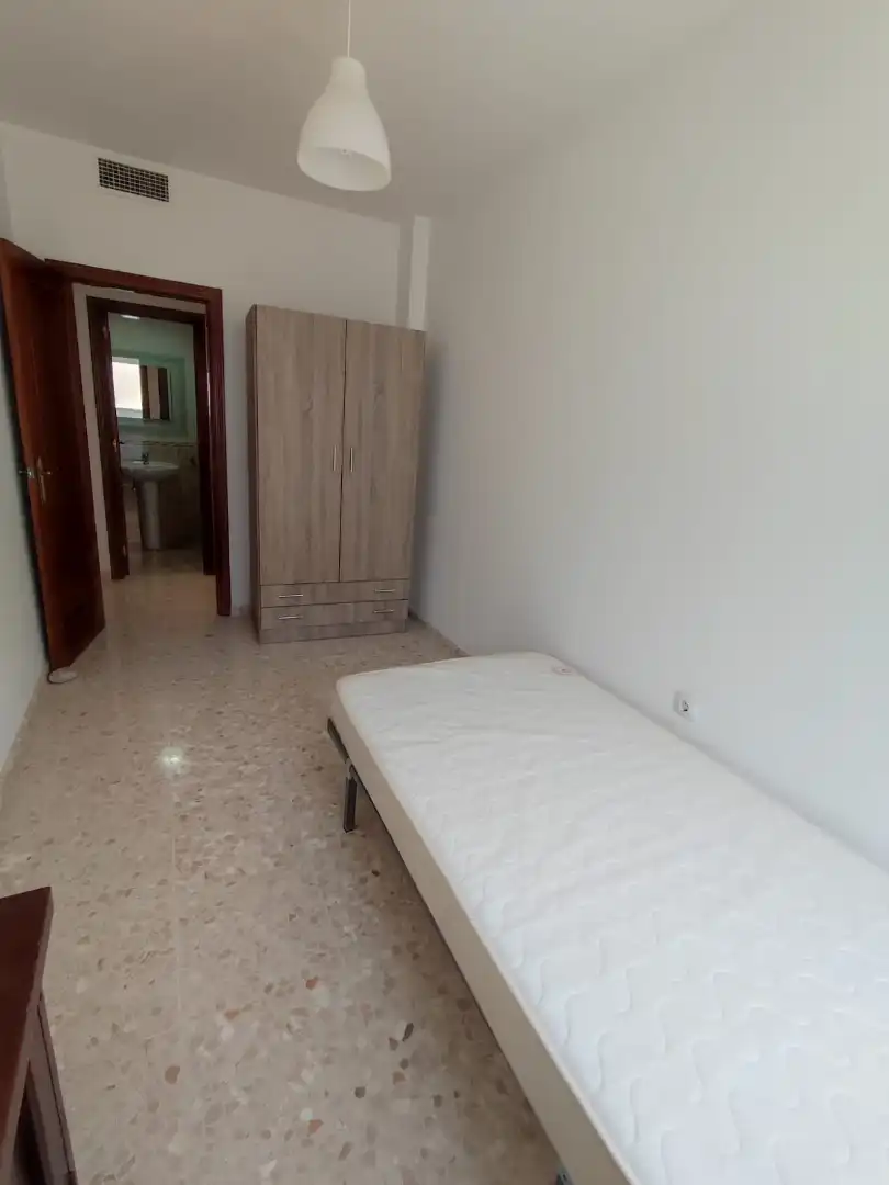Bedroom of Flat for rent in Lucena  with Terrace, Storage room and Furnished