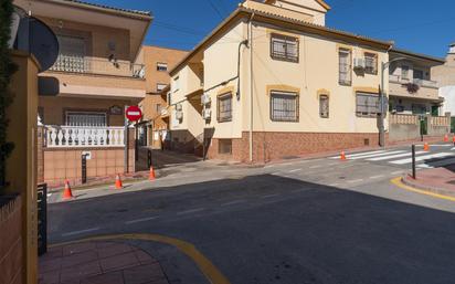 Vista exterior de Casa o xalet en venda en Pulianas amb Aire condicionat i Terrassa