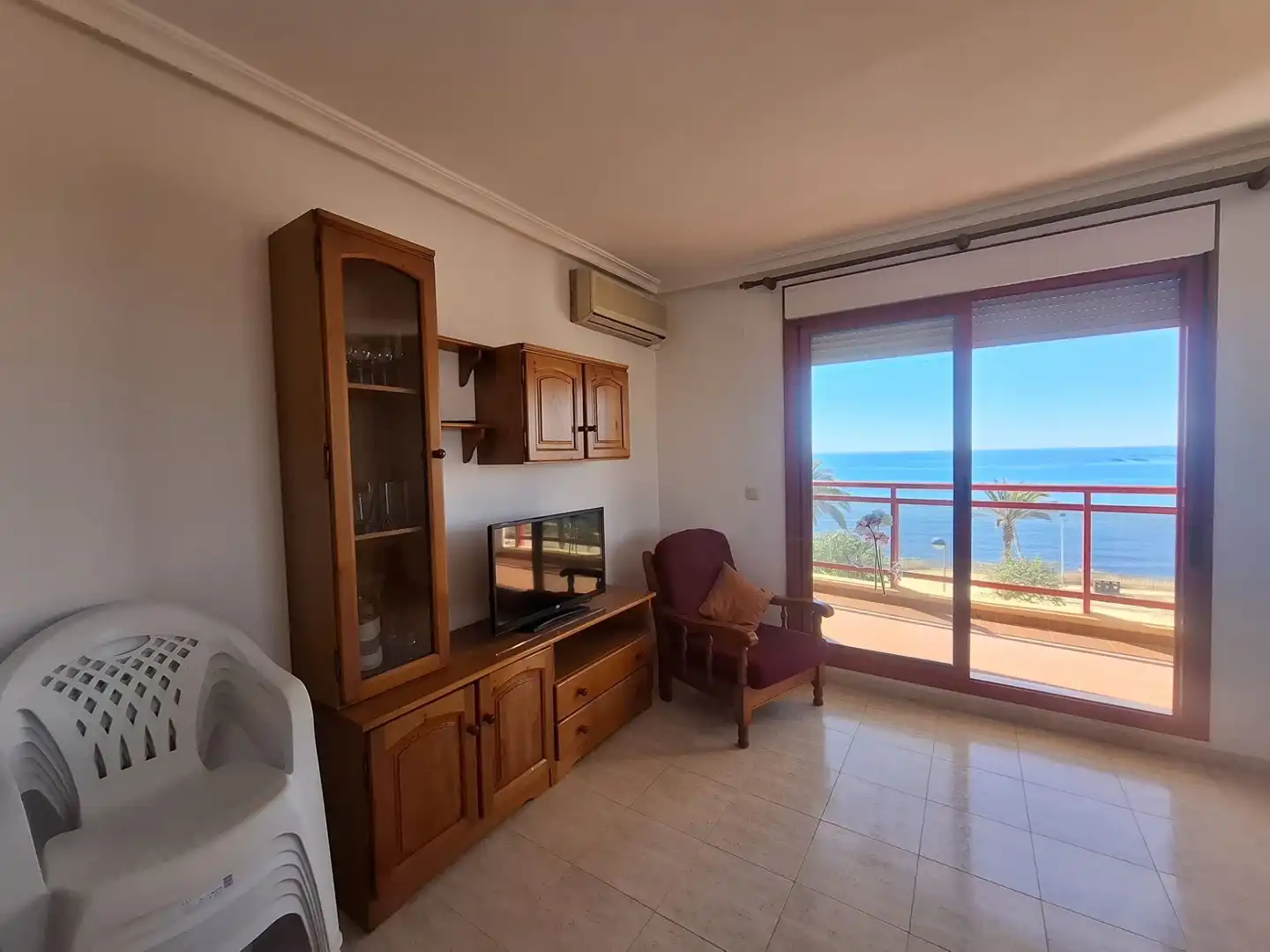 Sala d'estar de Pis de lloguer en Villajoyosa / La Vila Joiosa amb Aire condicionat, Terrassa i Piscina comunitària