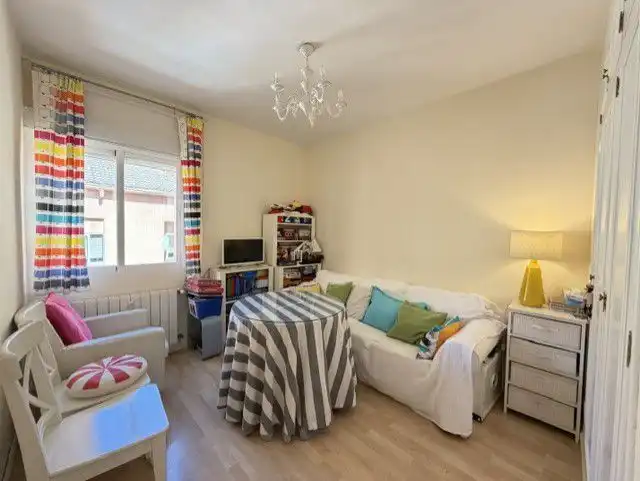 Habitación de Piso en venta en Badajoz con Aire acondicionado, Calefacción y Terraza