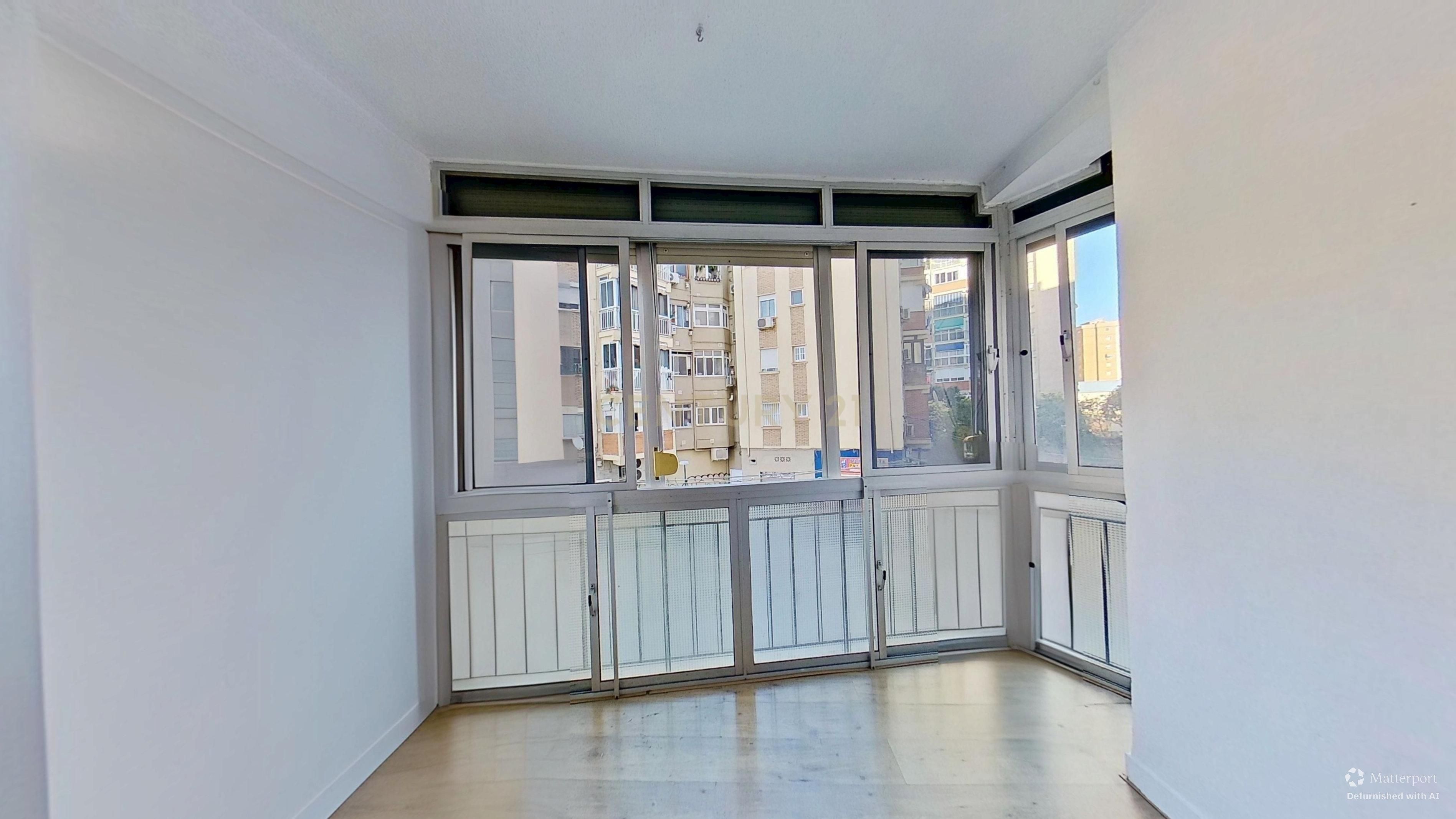 Dormitori de Pis en venda en Málaga Capital amb Aire condicionat i Alarma