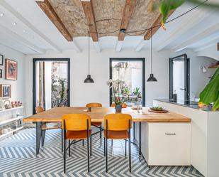 Cuina de Dúplex en venda en  Barcelona Capital amb Aire condicionat, Terrassa i Moblat