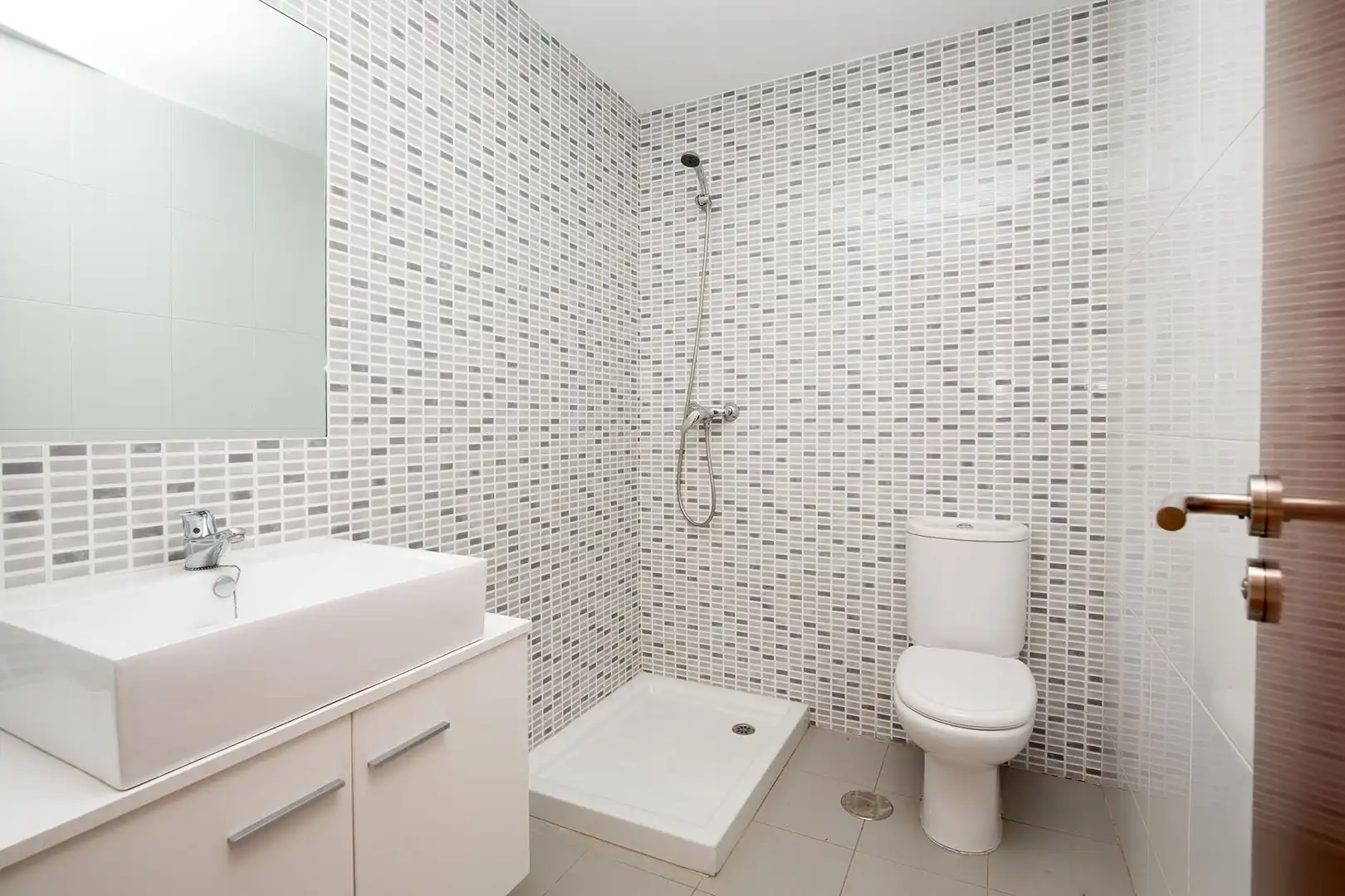 Baño de Piso en venta en Gijón  con Aire acondicionado, Terraza y Trastero