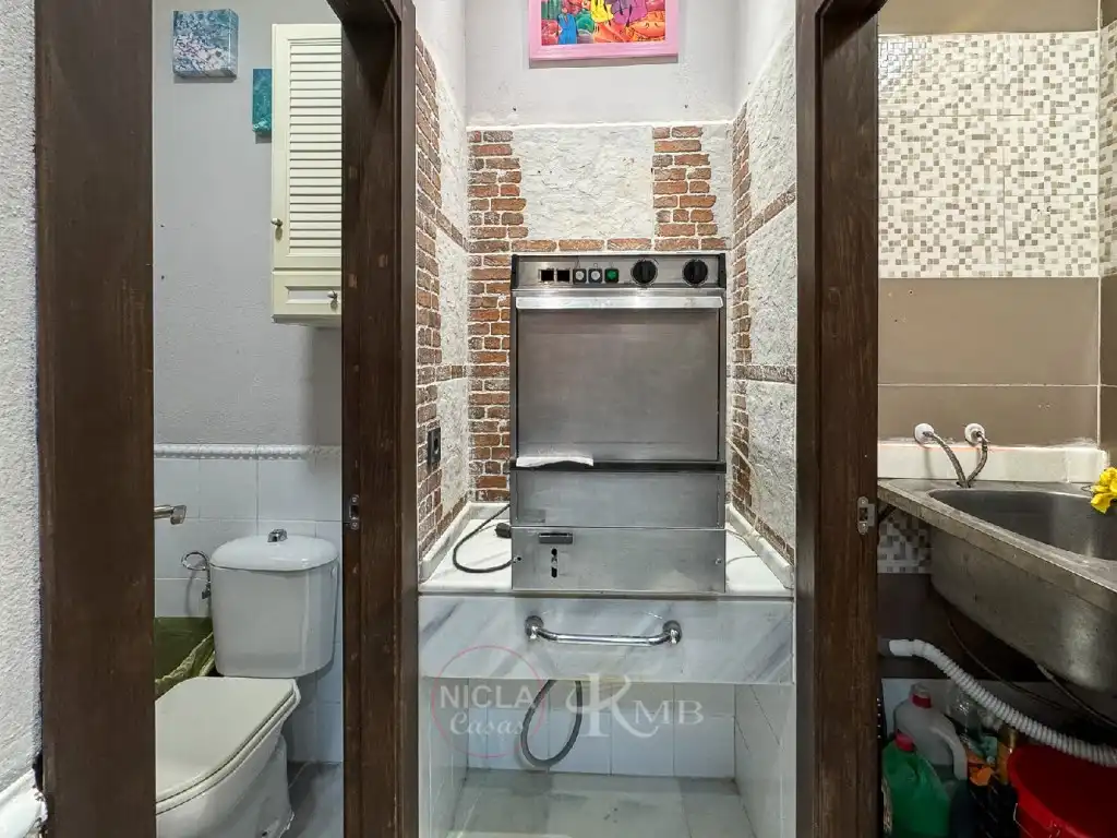 Kitchen of Commercial properties for sale in Vera  with Air Conditioner and Furnished