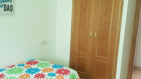 Foto 5 de Piso de alquiler en Ensanche, Cartagena