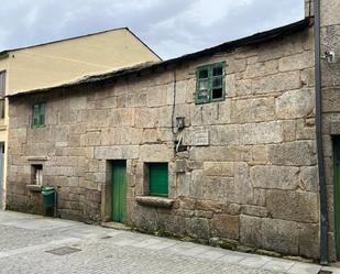 Vista exterior de Casa o xalet en venda en A Gudiña  amb Jardí privat