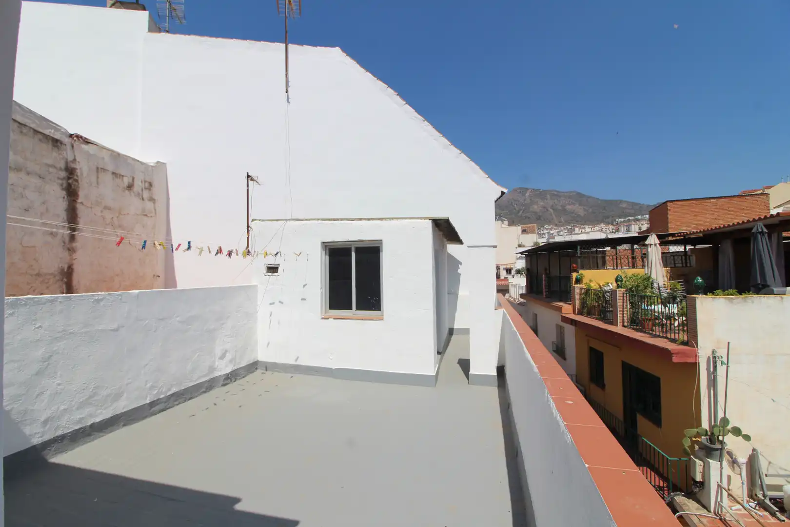 Exterior view of Houses for sale in Benalmádena  with Air Conditioner, Heating and Terrace