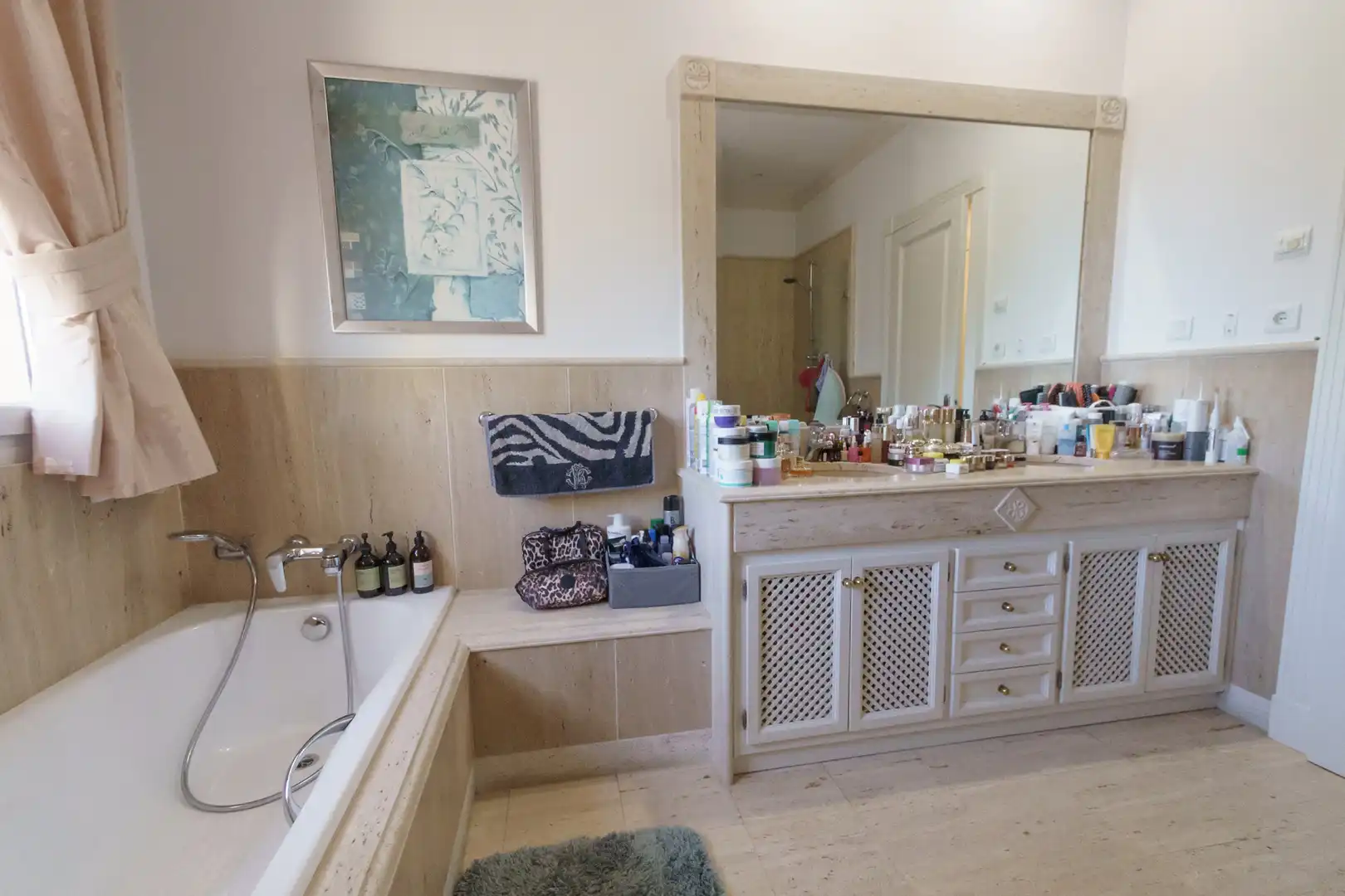 Baño de Casa o chalet en venta en Marbella con Aire acondicionado, Jardín privado y Terraza