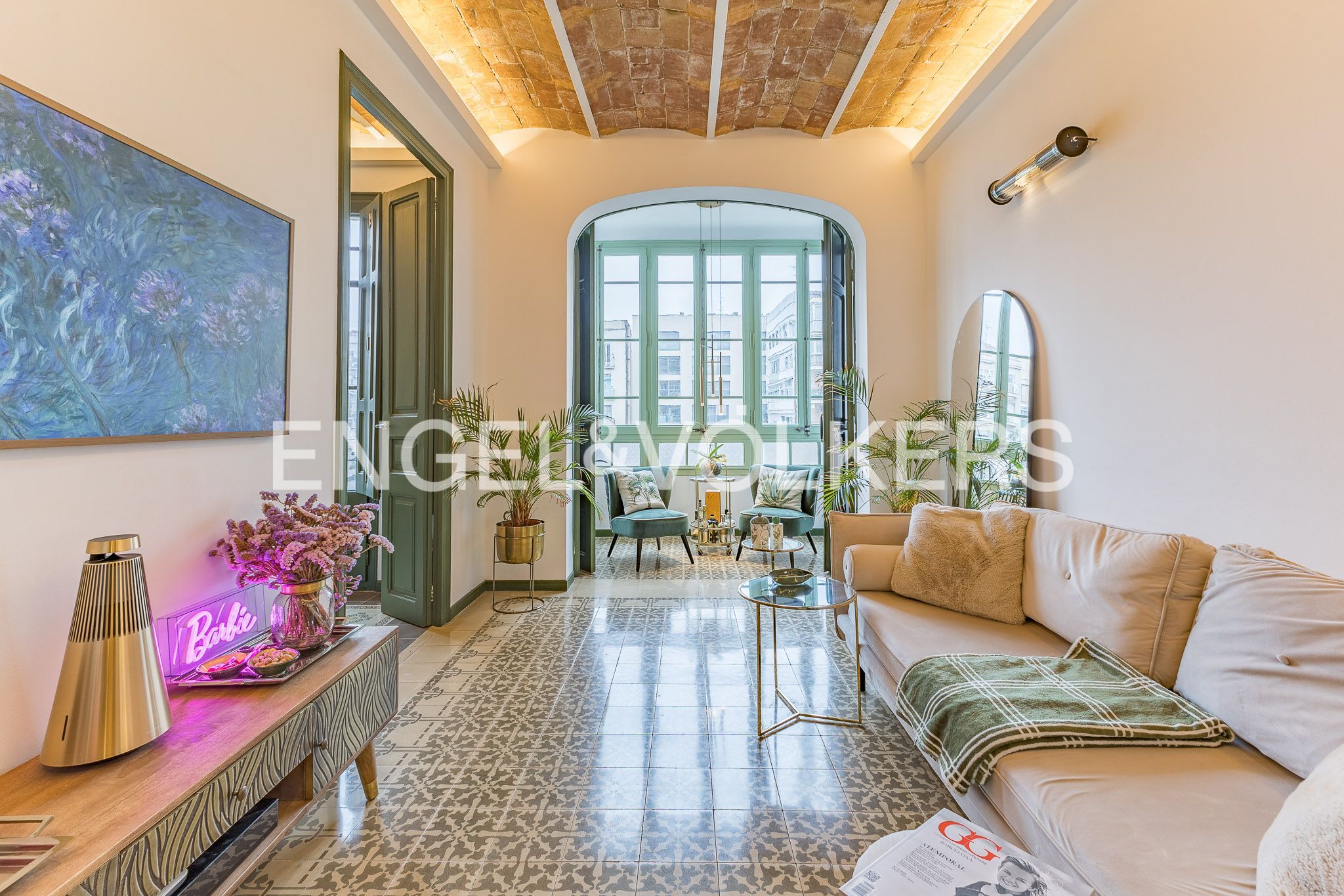 Living room of Flat for sale in  Barcelona Capital  with Air Conditioner, Heating and Furnished