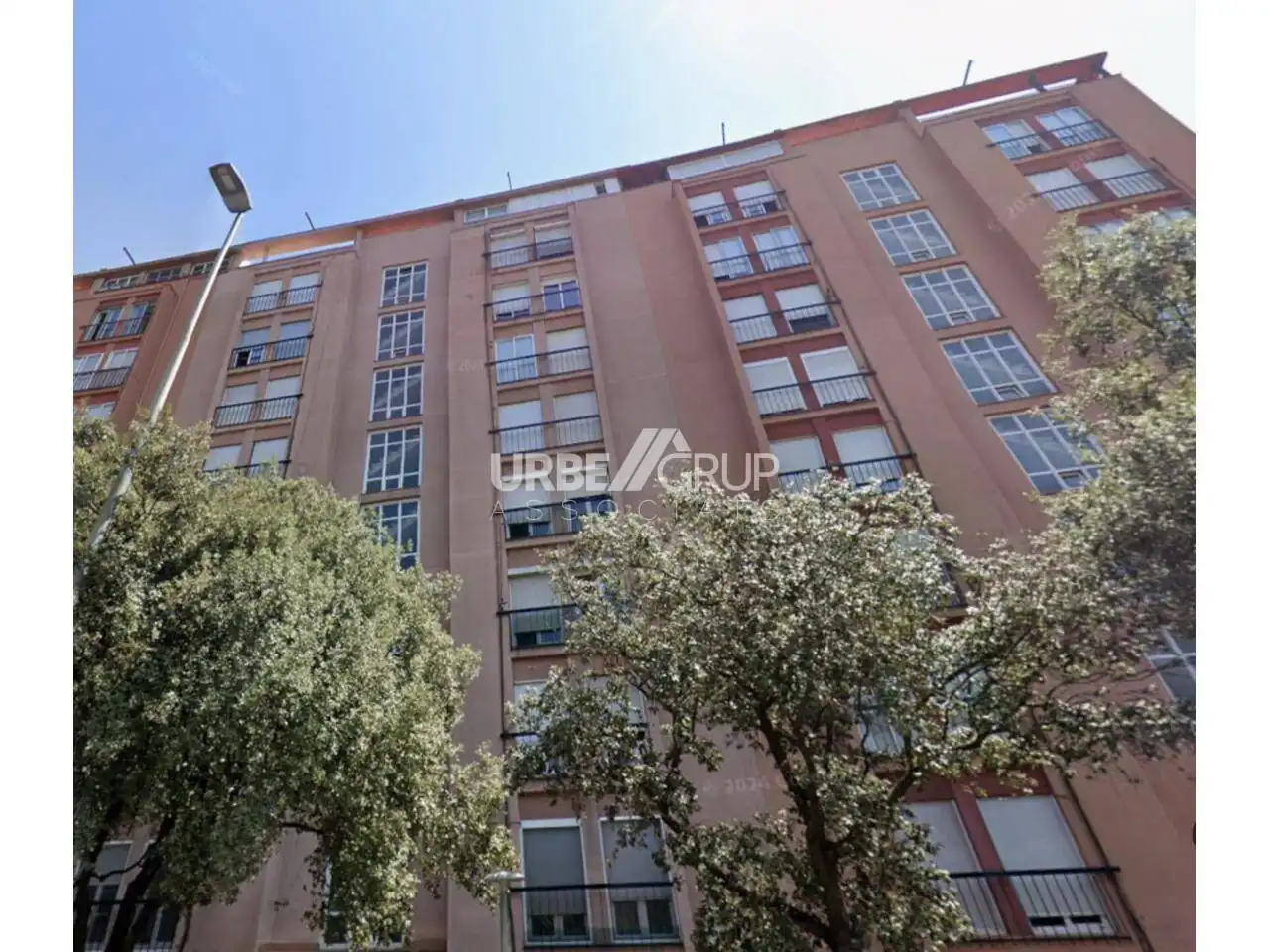 Piso con terraza en venta en Calle Alguersuari i Pascual