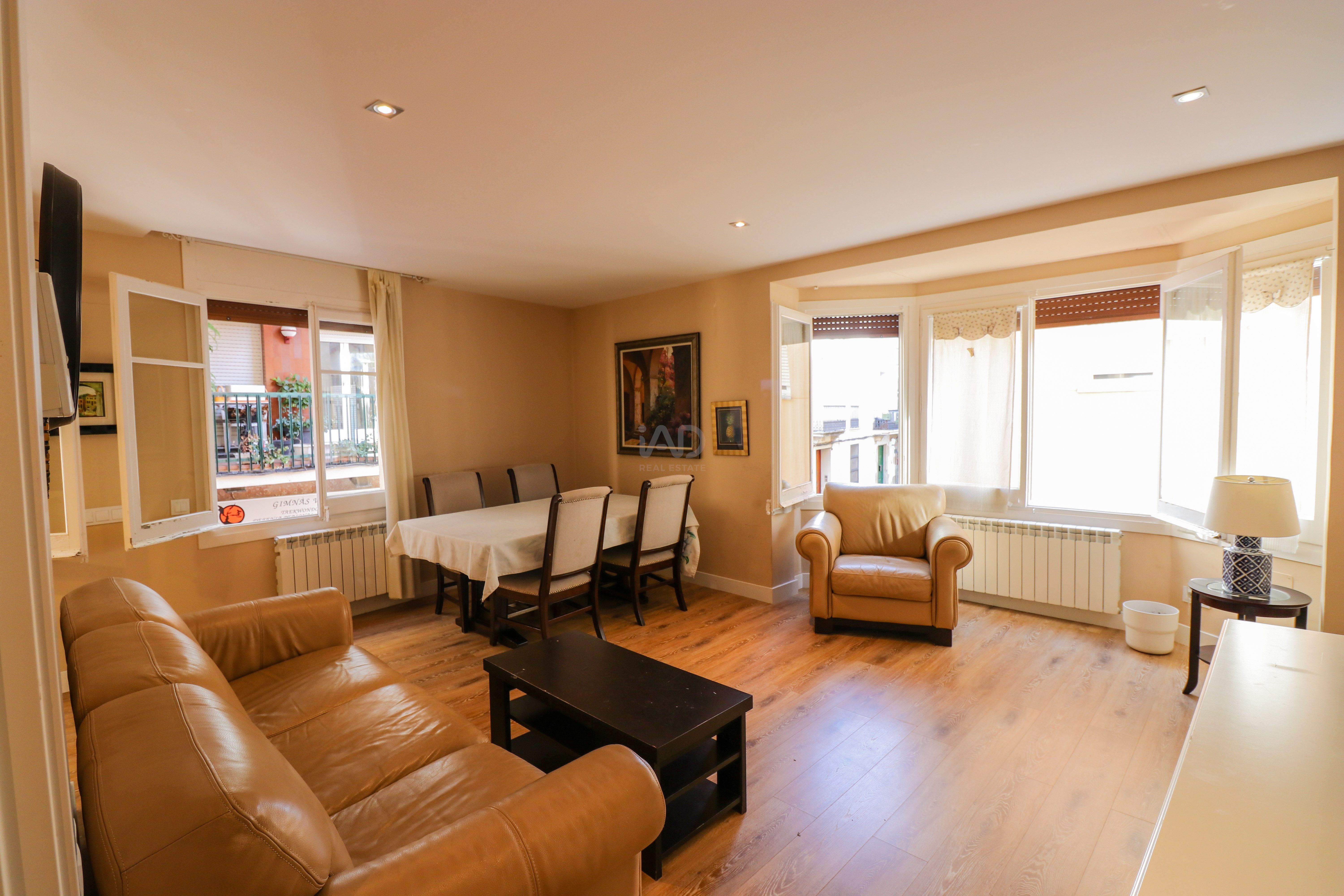 Living room of Flat for sale in Sant Andreu de Llavaneres  with Air Conditioner and Terrace