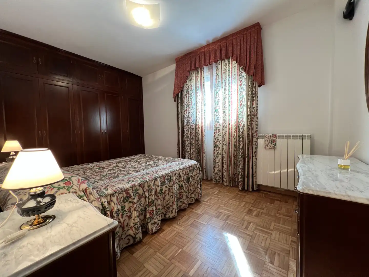 Bedroom of Flat for sale in Jaca  with Heating, Storage room and Furnished