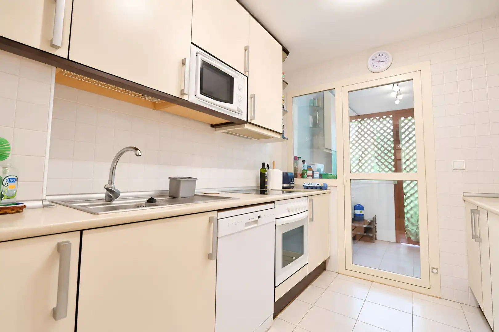 Apartment with terrace for sale in Elviria - Cabopino, imagen 33