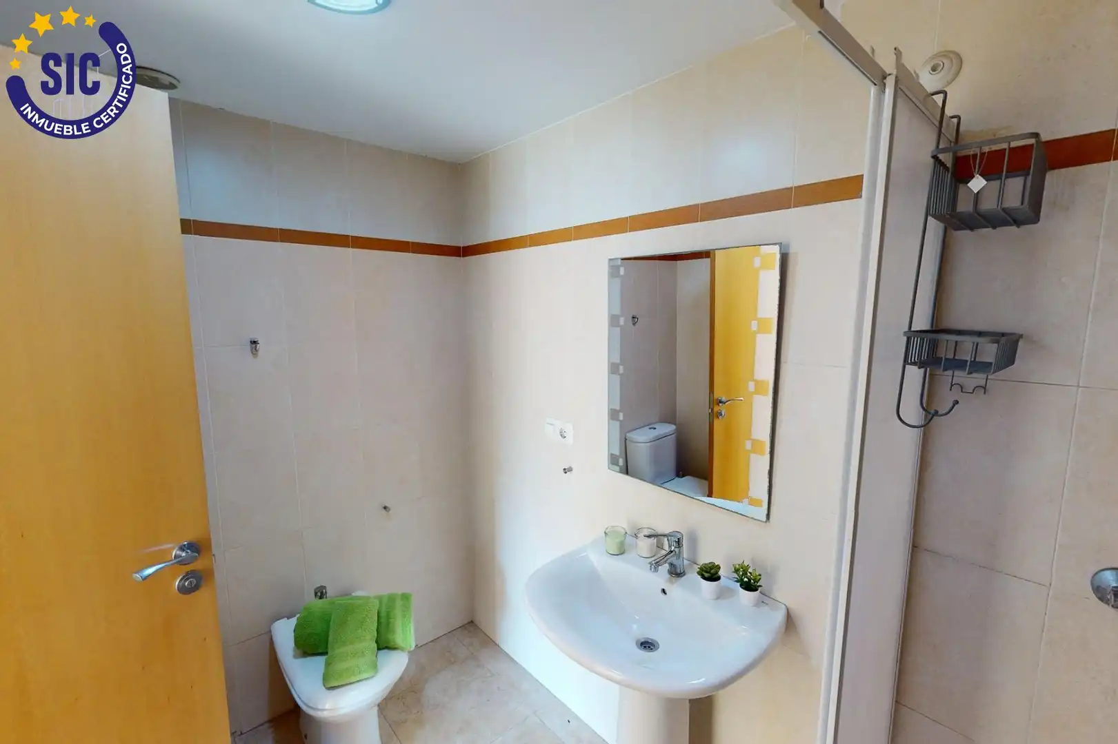 Badezimmer von Wohnung zum Verkauf in Almazora / Almassora mit Heizung und Balkon