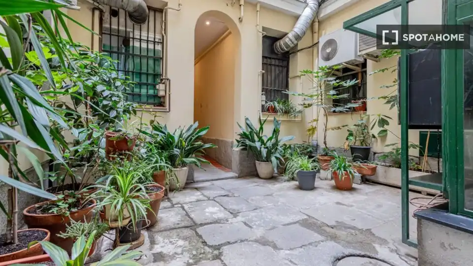 Terrace of Flat for rent in Madrid  with Air Conditioner, Heating and Furnished