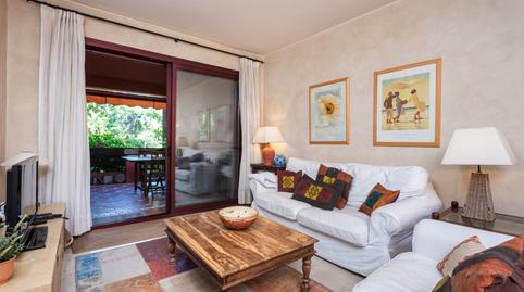 Foto 3 de Piso en venta en Las Chapas - Alicate Playa, Marbella