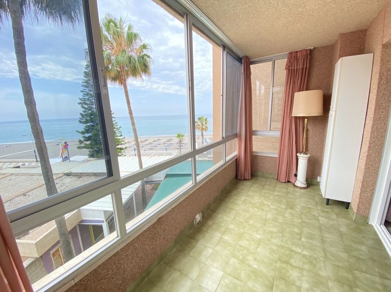 Bedroom of Flat for sale in Torrox  with Community pool