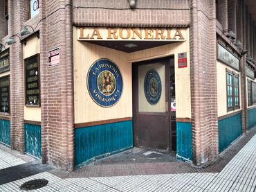Locale commerciale in affitto a Centro