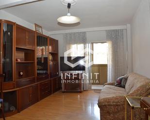 Living room of Flat for sale in Alcalá de Henares  with Terrace