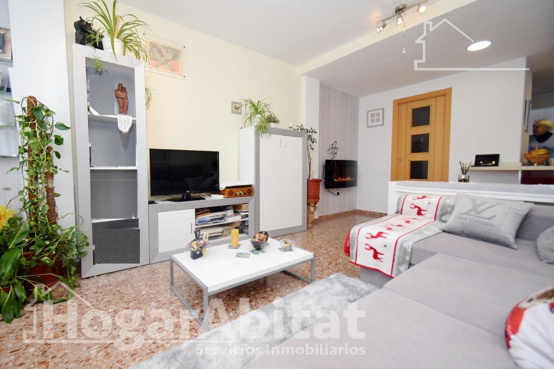 Sala de estar de Piso en venta en Paterna con Calefacción