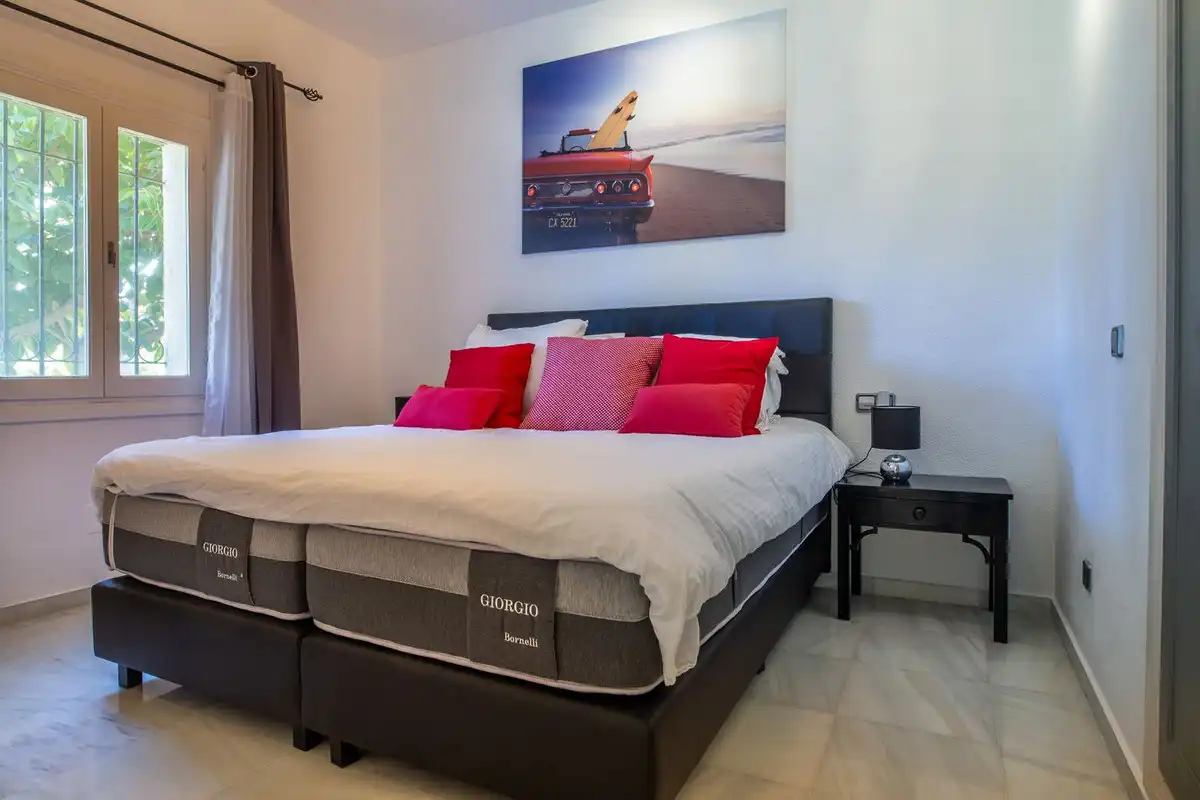 Habitación de Casa o chalet en venta en Marbella con Aire acondicionado, Jardín privado y Amueblado