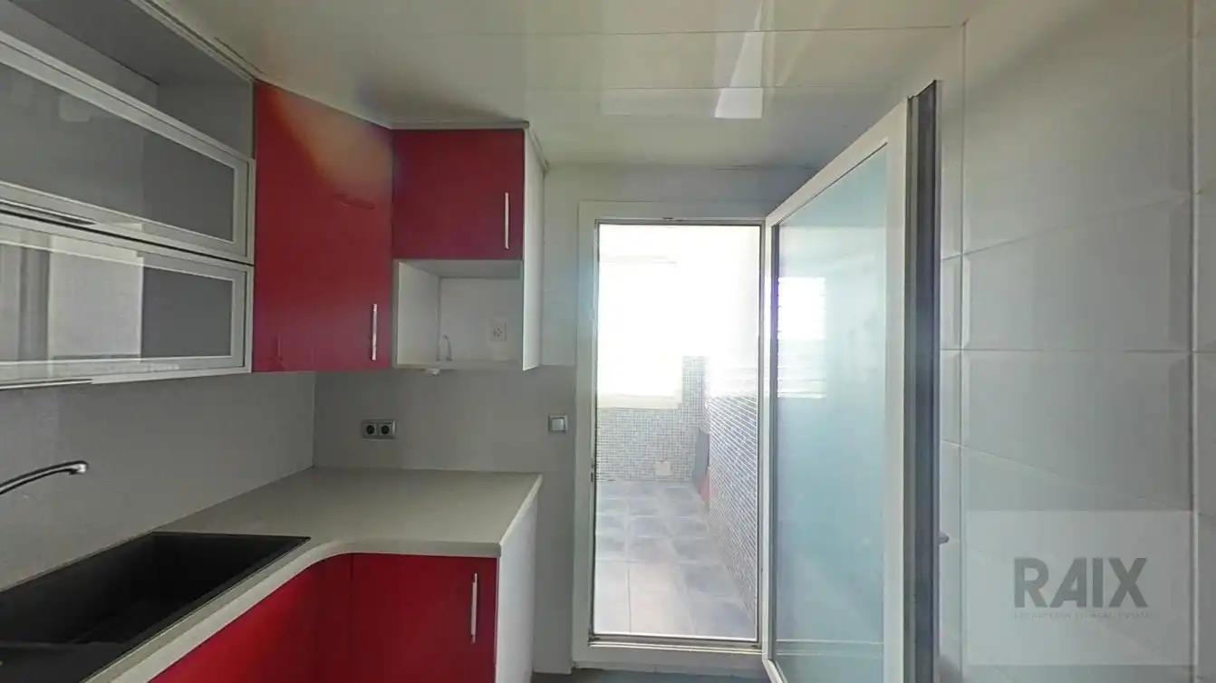 Cocina de Piso en venta en Sabadell con Calefacción y Terraza