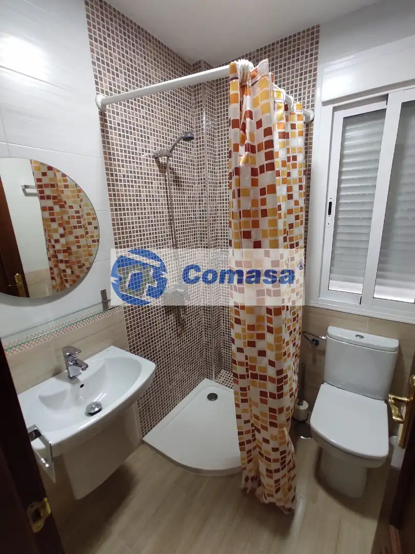 Flat with lift to rent in Martos, imagen 2
